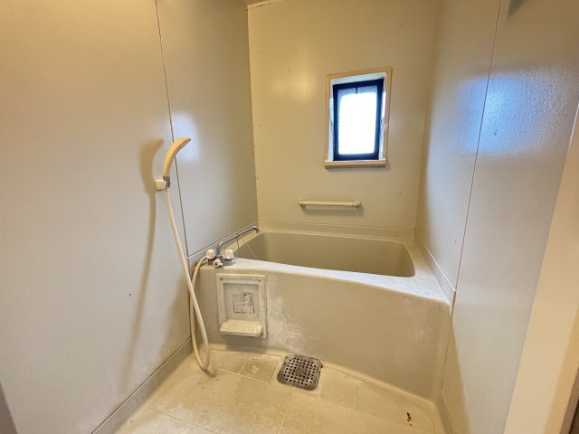 サンビレッジ杉山Aの浴室