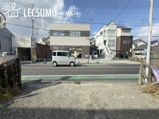 姫路市河間町／売土地の前面道路含む現地写真