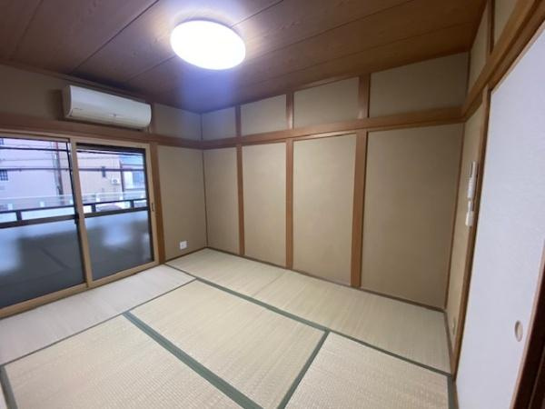 【寝室】