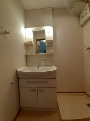 フォレスタ・高松　Ⅱの洗面所