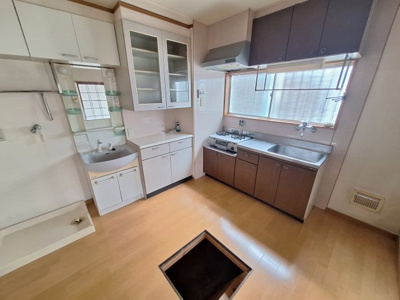 【キッチン】 | 港区田中１丁目中古戸建