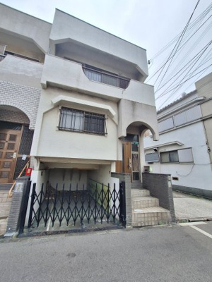 【前面道路含む現地写真】 | 港区田中１丁目中古戸建