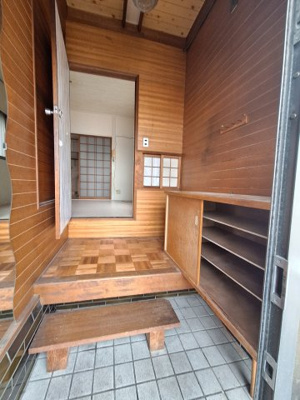 【玄関】 | 港区田中１丁目中古戸建