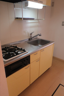 【キッチン】 | プレシャスコート | コンパクトなキッチンで掃除もラクラク