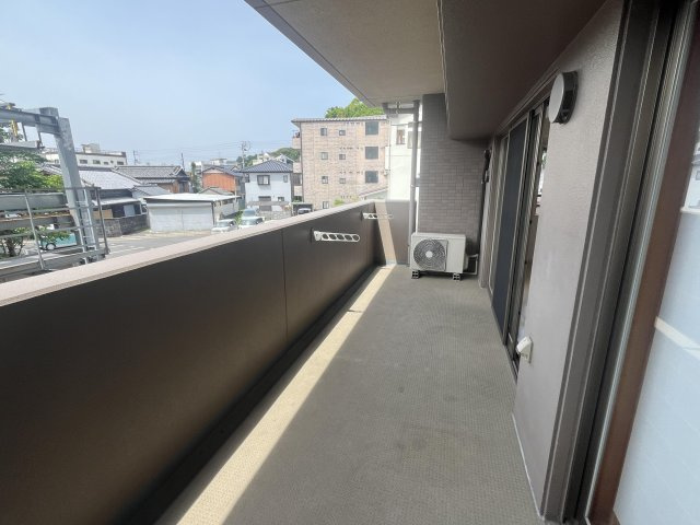 ポレスター越前町のバルコニー