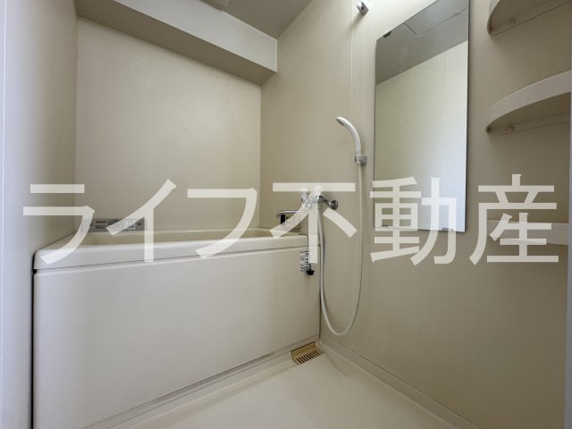 サンライズ長田の浴室|落ち着いた空間のお風呂です