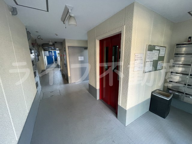 サンライズ長田のロビー|清潔なロビーです