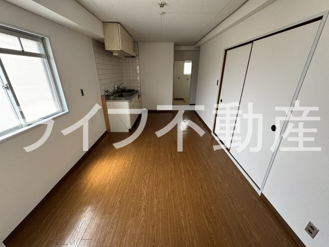 サンライズ長田の居間・リビング|リビングです