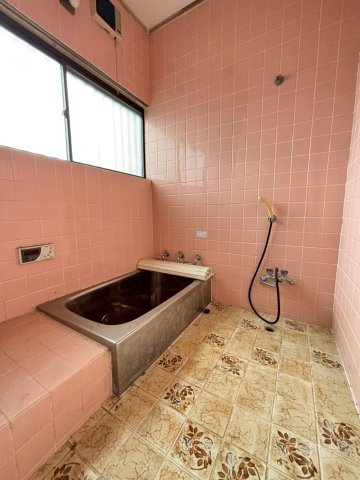 土浦市東崎町　中古戸建の浴室