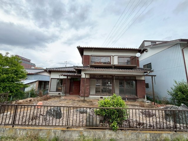 土浦市東崎町　中古戸建の外観