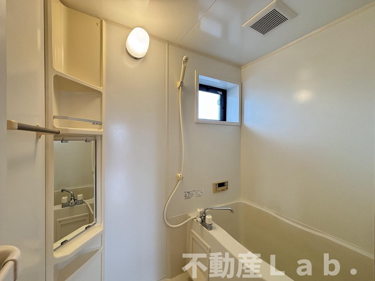 エクレール・ヴェルドミール　A棟の浴室