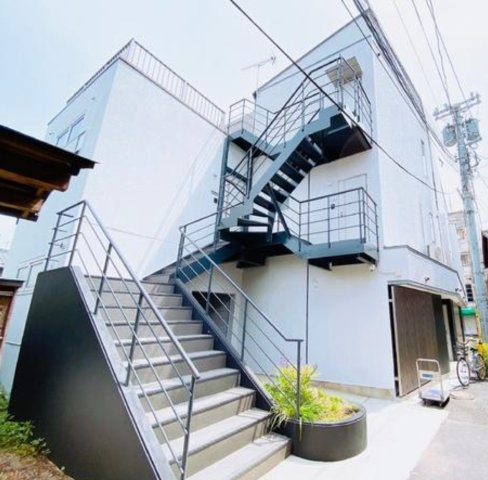 大津市長等3丁目　収益マンションの外観