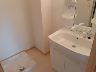 【洗面所】 | チェリー・ブロッサムⅠ | コンパクトで使いやすい洗面所