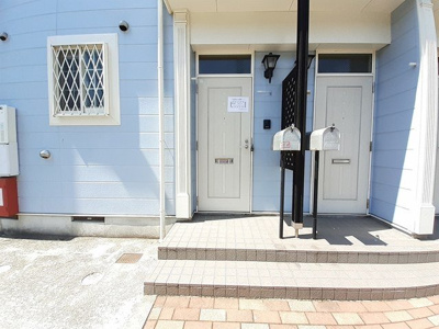 【エントランス】 | アメニティー北平野Ａ | 建物の内部です