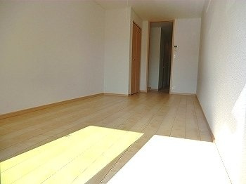 【内装】 | アクロポリスⅤ | 内装は落ち着いています