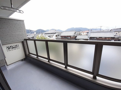 【バルコニー】 | スタービレⅤ | お洗濯にも便利なバルコニー付き