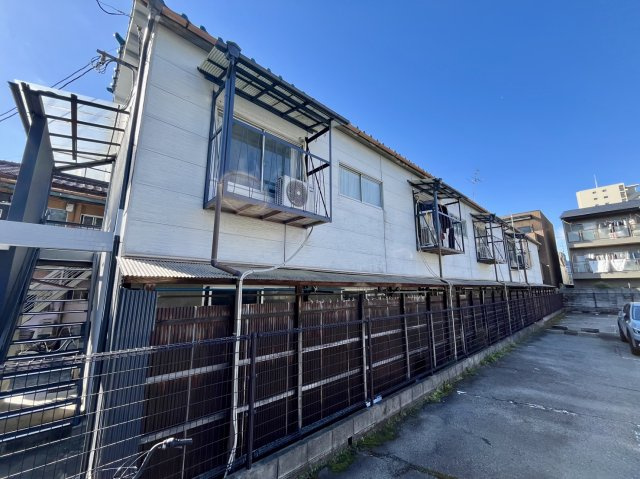 亀井文化住宅のロビー