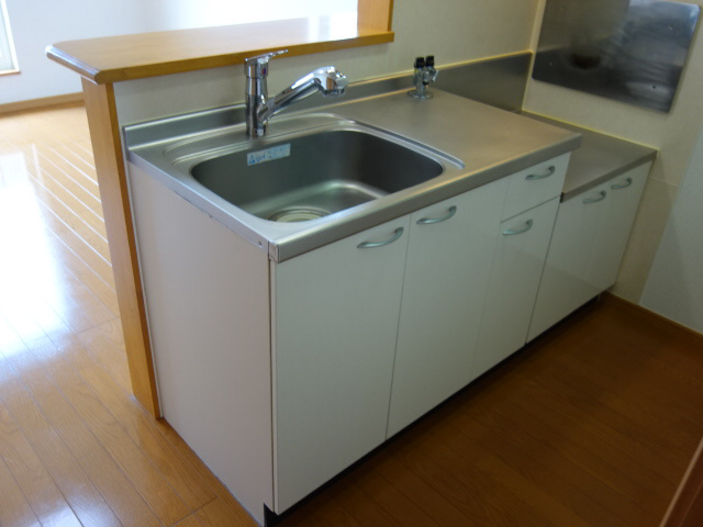 ソレイユ　カーサのキッチン