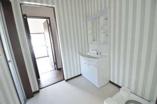 【独立洗面台】 | 鹿屋市札元1丁目　中古戸建