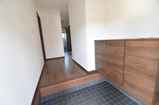 【玄関】 | 鹿屋市札元1丁目　中古戸建