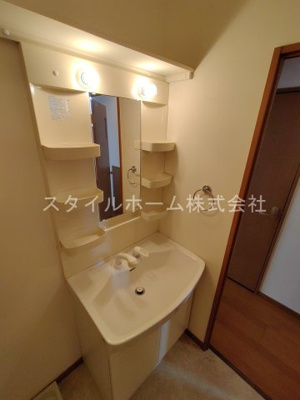 【洗面所】 | リトルエデンB