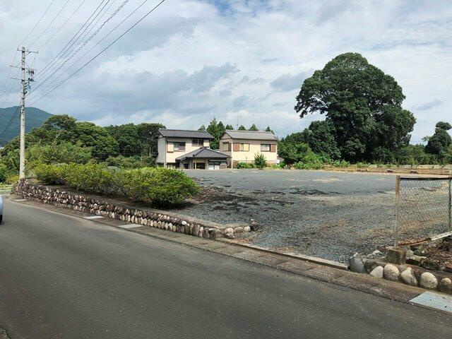 売地　新城市日吉字坊字田74番、75番の前面道路含む現地写真|現地写真　雑種地部分
