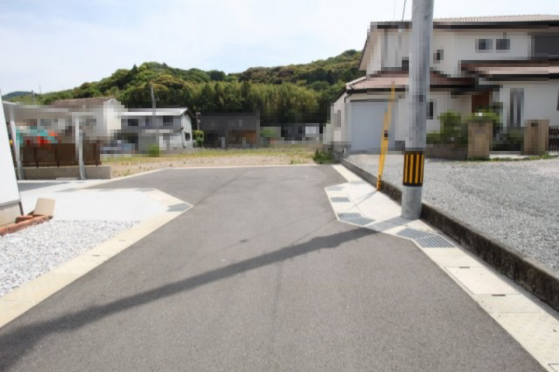 F-TOWN朝倉甲Ⅱ　D号地の前面道路含む現地写真