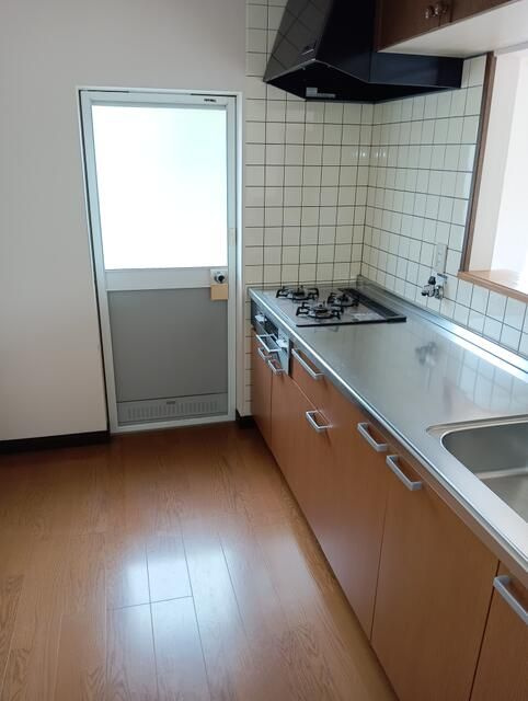 紀見ヶ丘戸建のキッチン