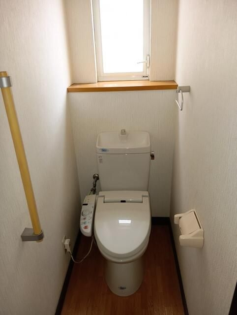 紀見ヶ丘戸建のトイレ