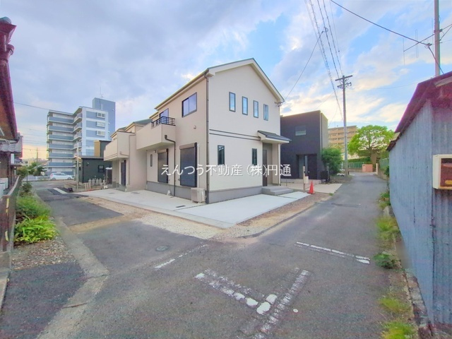 東大道町10期の前面道路含む現地写真