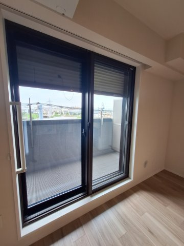 (シニア限定)Calme　westの内装|防犯シャッター