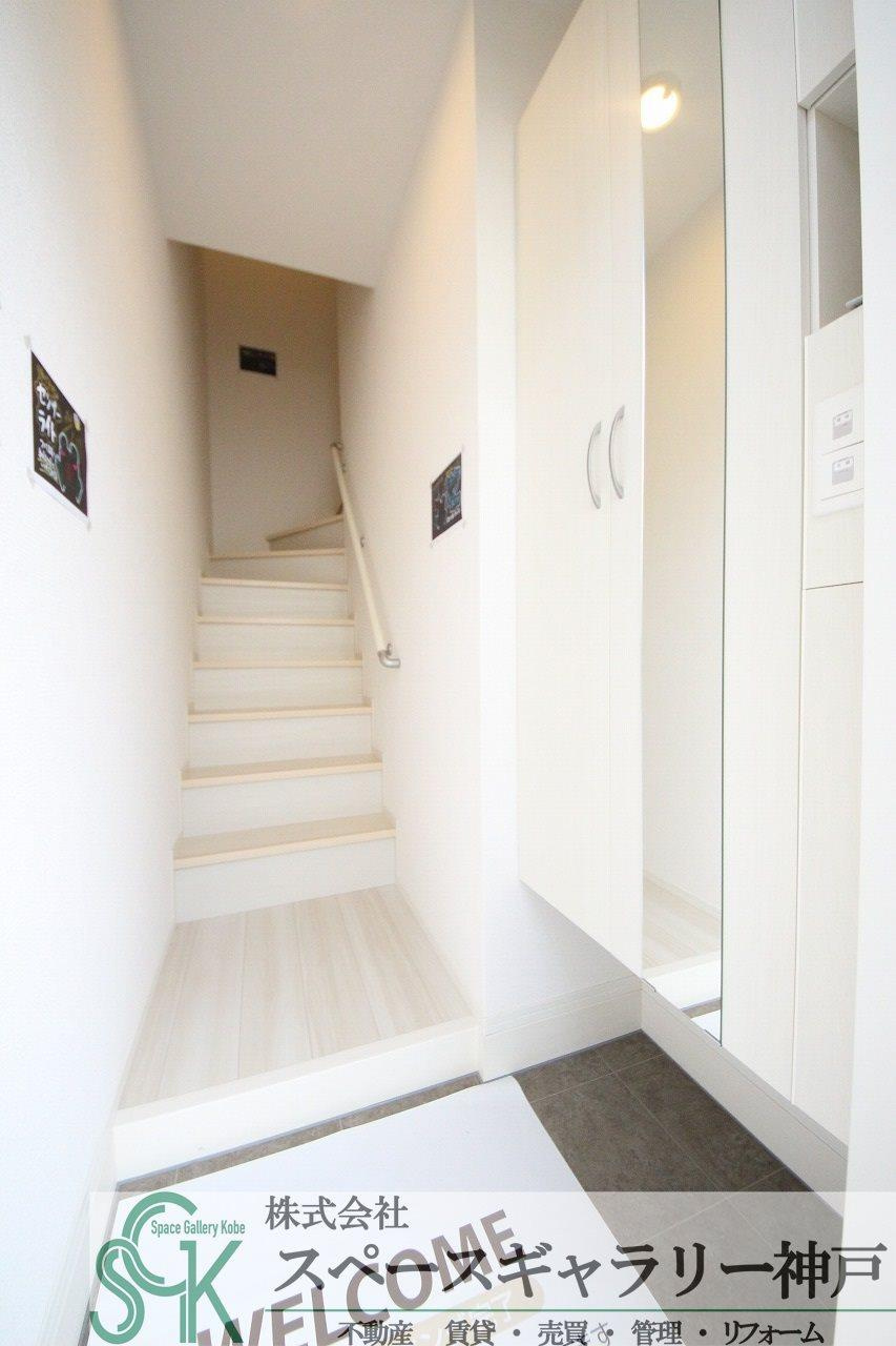 ルートサンヨウの玄関|※お部屋により仕様が異なる場合があります。