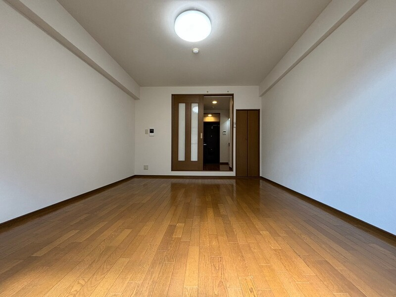 ランテルナM2の居間・リビング