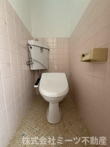 南上小阪　中古戸建　1580のトイレ