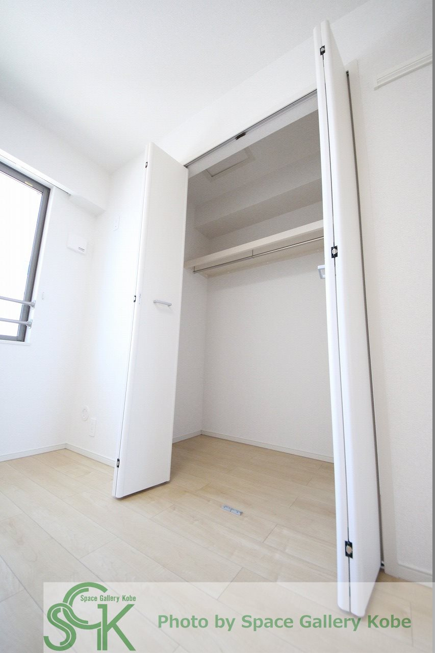 ブラウニー・静徳Ⅱの収納|※お部屋により仕様が異なる場合があります※