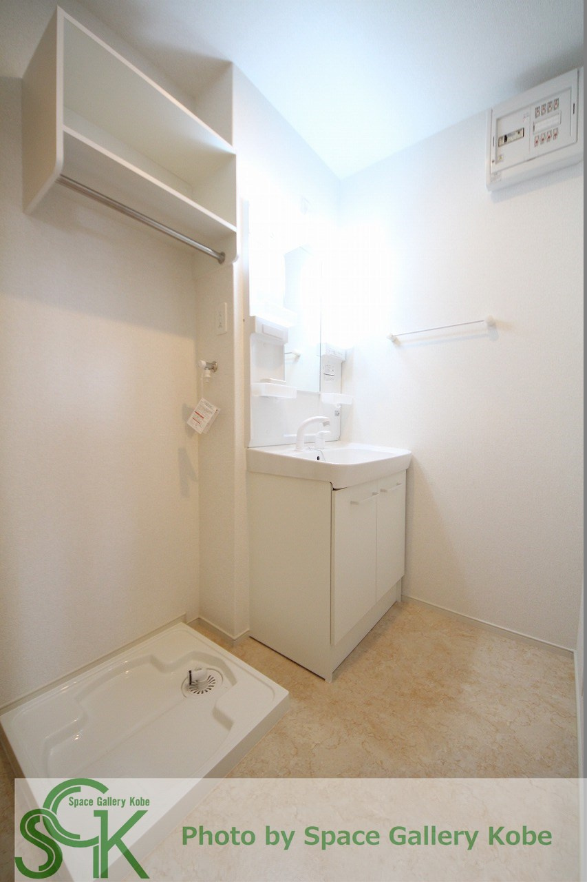 アメニティ　コートⅡの洗面所|※お部屋により仕様が異なる場合があります※