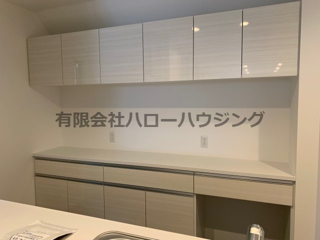 【キッチン】 | PLAISIR荒木町　新築戸建 | カップボード