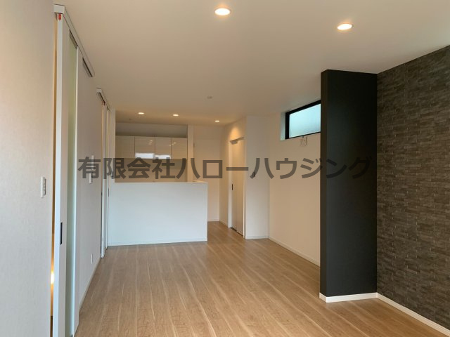 【居間・リビング】 | PLAISIR荒木町　新築戸建