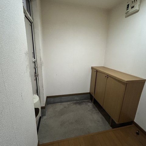 プレステージの玄関