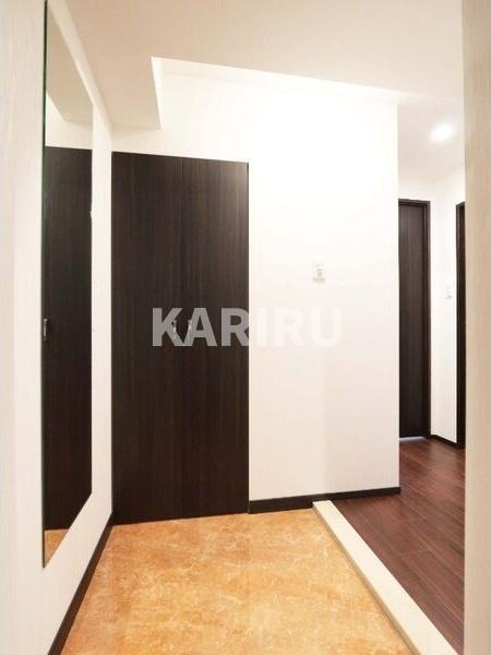 プレジオ永和EUROの玄関