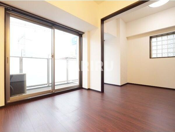 プレジオ永和EUROのバルコニー