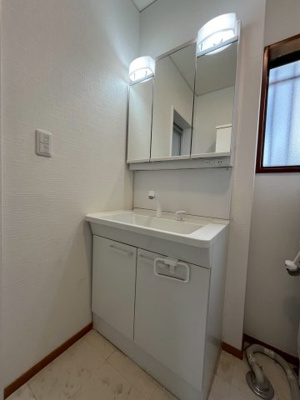 【独立洗面台】 | 安芸郡熊野町平谷一丁目　戸建