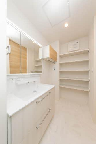 シャーメゾン　Leafの洗面所