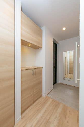 シャーメゾン　Leafの玄関