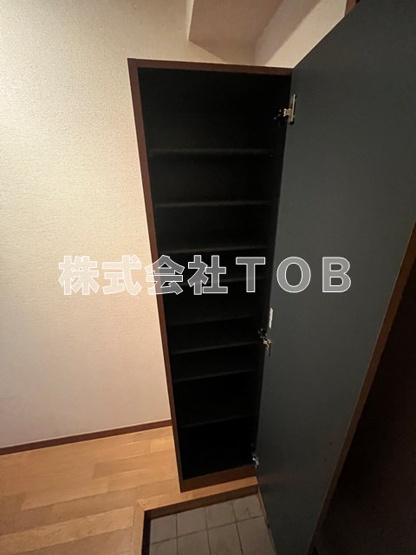 【その他】 | セレステ・仙川 | シューズボックス