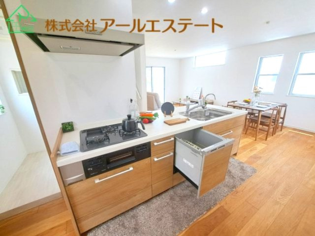 姫路市御立東1丁目　　中古戸建のキッチン