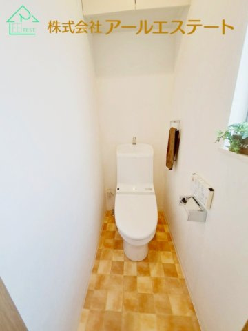 姫路市御立東1丁目　　中古戸建のトイレ