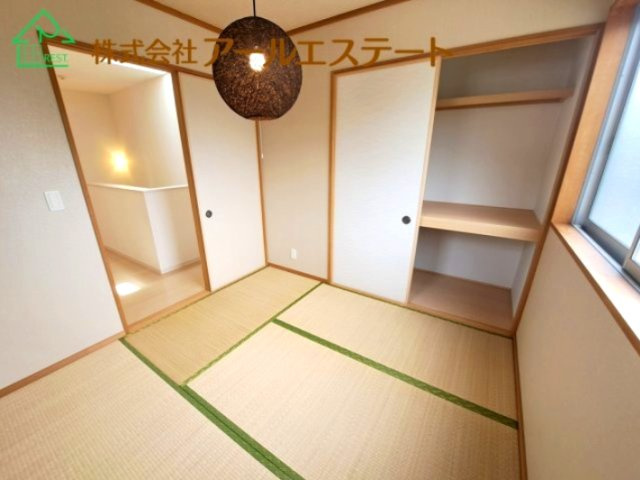 姫路市御立東1丁目　　中古戸建の和室
