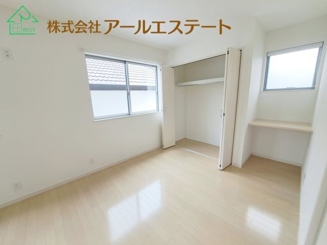 姫路市御立東1丁目　　中古戸建の寝室