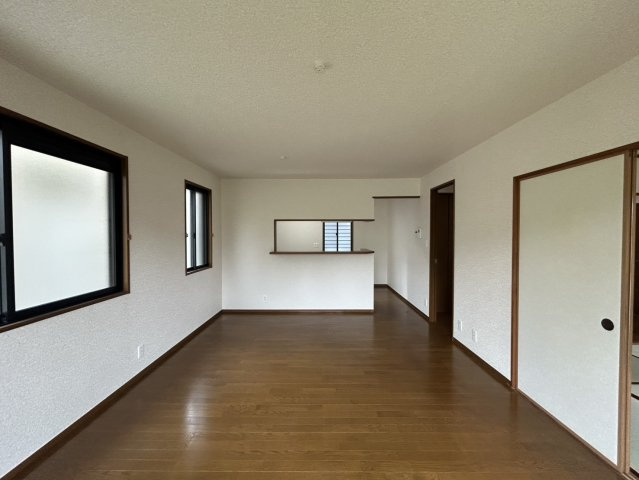 【居間・リビング】の画像